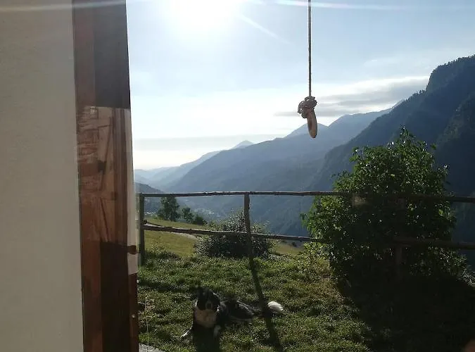 Couette-café La Guiette 3*